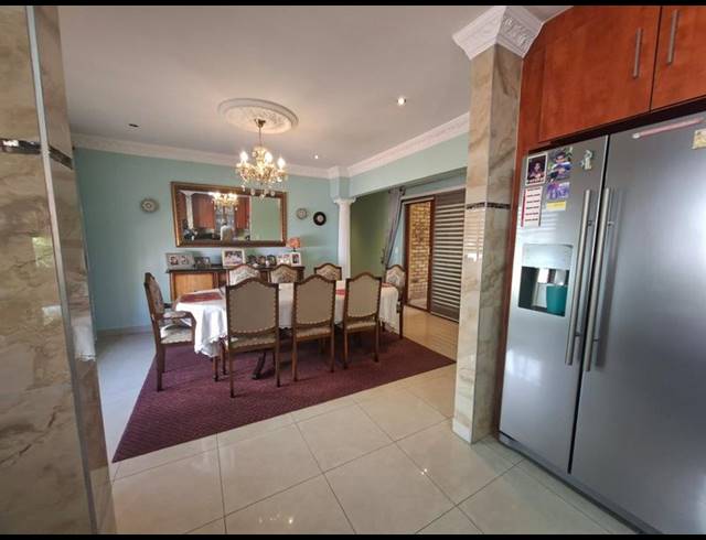 5 BEDROOM HOUSE FOR SALE IN SAGEWOOD